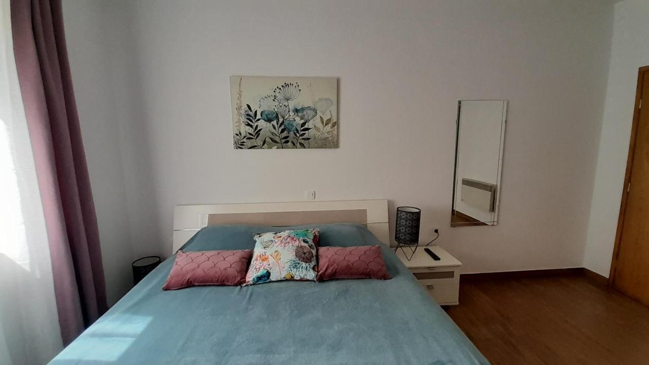 Pinezići Apartments & Room Danijel מראה חיצוני תמונה