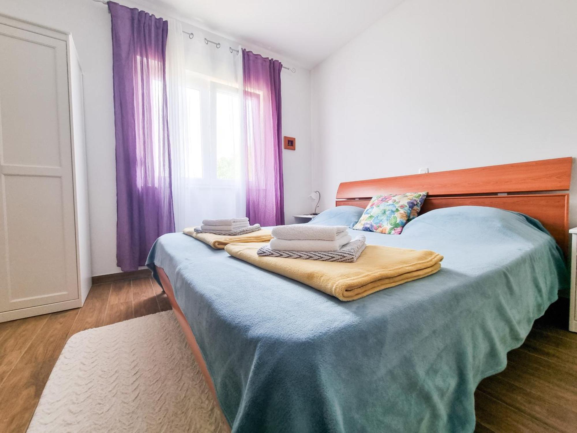 Pinezići Apartments & Room Danijel מראה חיצוני תמונה