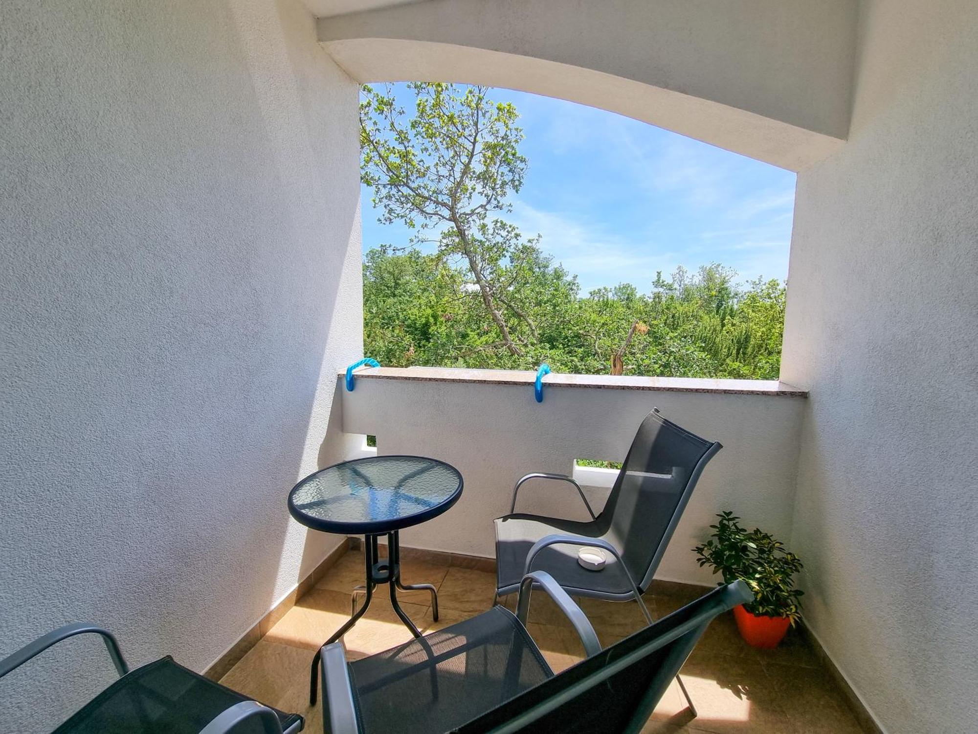Pinezići Apartments & Room Danijel מראה חיצוני תמונה