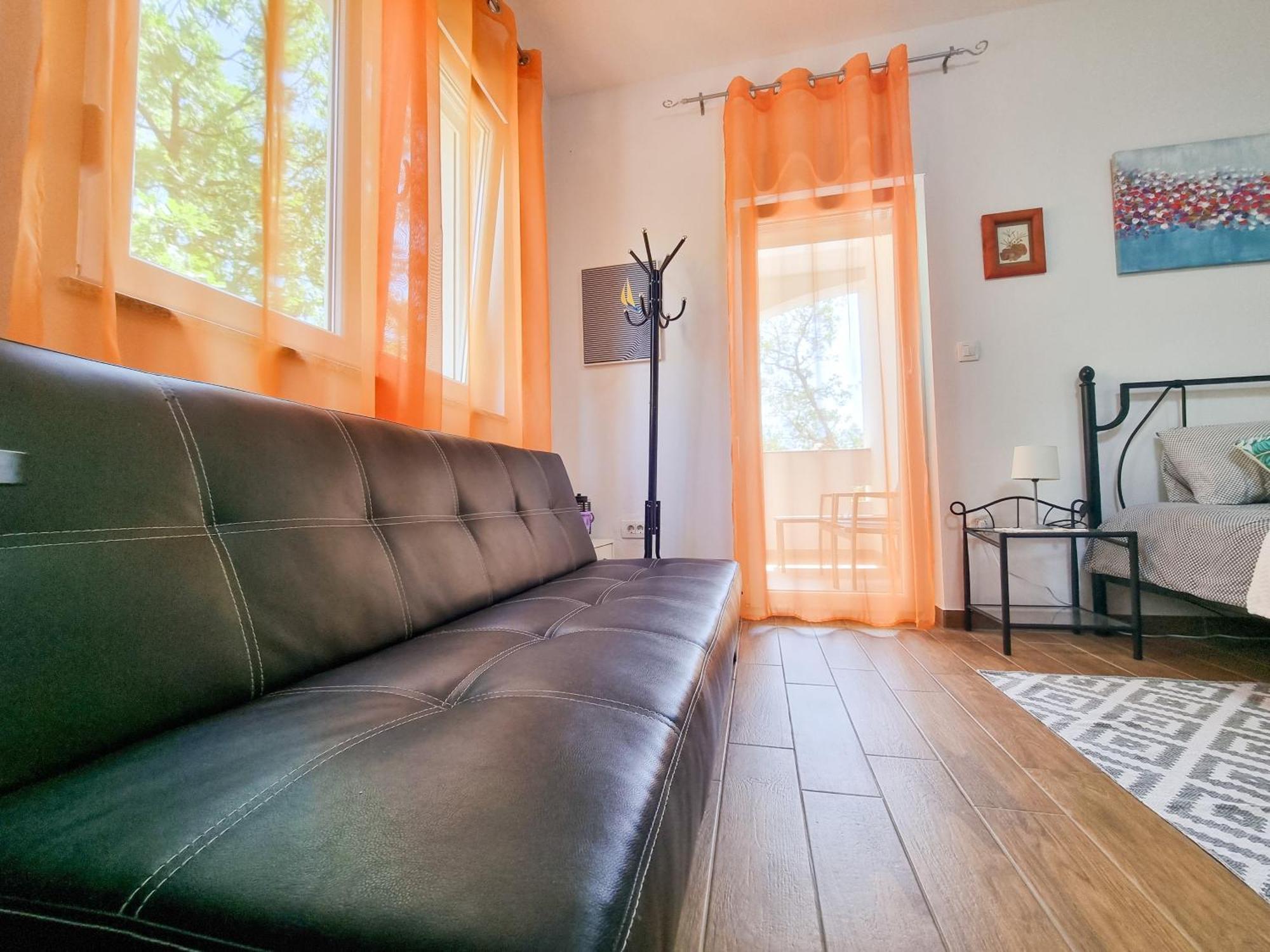 Pinezići Apartments & Room Danijel מראה חיצוני תמונה